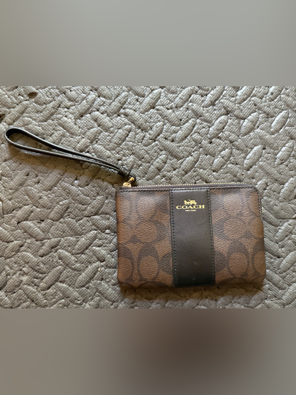 Coach Brown Signature Canvas Wristlet with Black Center Stripe NWOT